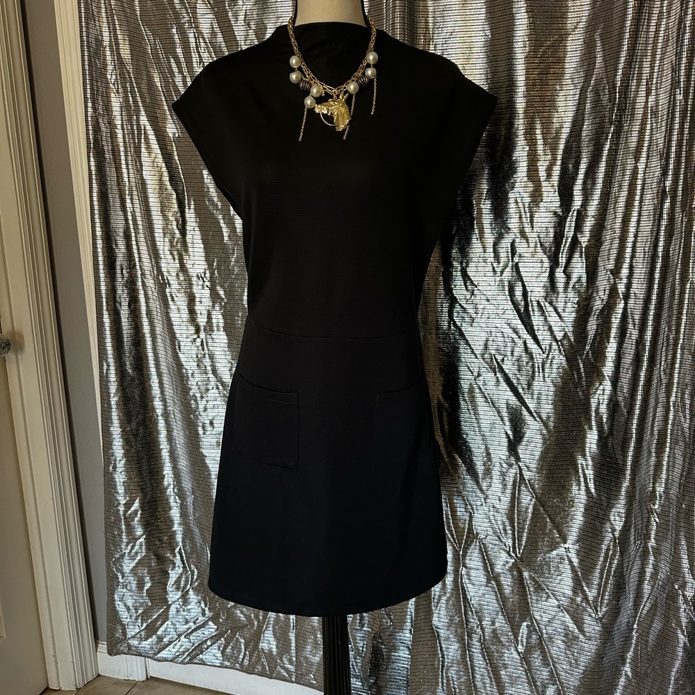 Elegant Black Dress
